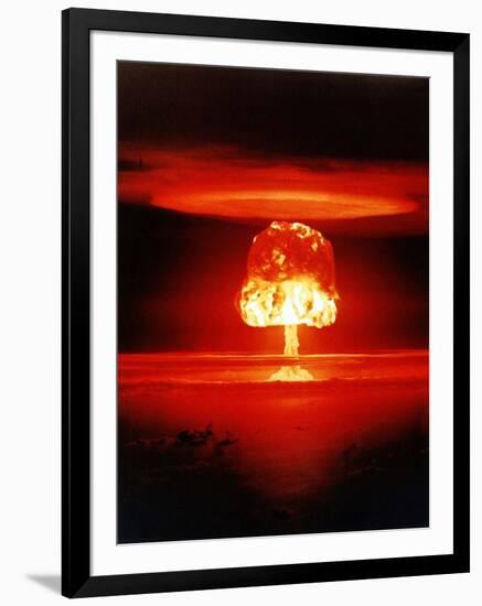 The Romero Shot, Was a Hydrogen Bomb That Yielded 11 Megatons of Energy-null-Framed Photo