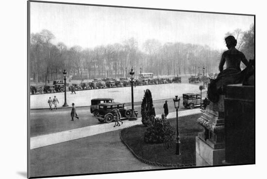 The Rond Point and Georges Clemenceau Place, Paris, 1931-Ernest Flammarion-Mounted Giclee Print