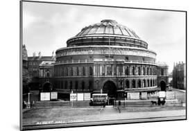 The Royal Albert Hall, Kensington, London, Early 20th Century-null-Mounted Giclee Print