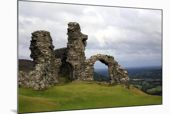 The ruins of Dinas Bran, a medieval castle near Llangollen, Denbighshire, Wales, United Kingdom, Eu-David Pickford-Mounted Photographic Print