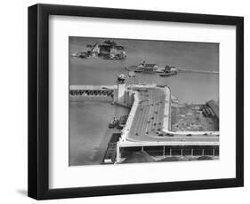 The 'S' Curve on Lake Shore Drive in Chicago, Ca. 1937-null-Framed Photographic Print