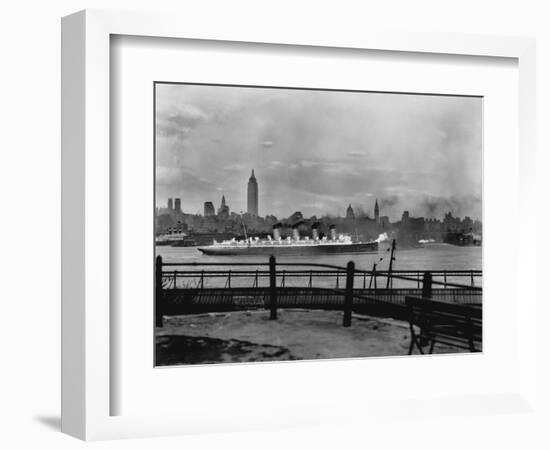 The S.S. Mauretania and New York City Skyline-null-Framed Photographic Print