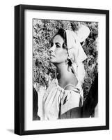 The Sandpiper, Elizabeth Taylor, 1965-null-Framed Photo