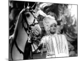 The Scarlet Empress, Marlene Dietrich, 1934-null-Mounted Photo