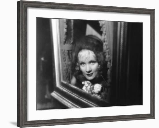 The Scarlet Empress, Marlene Dietrich As Catherine The Great, 1934-null-Framed Photo