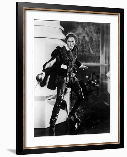 The Sea Hawk, Errol Flynn, 1940-null-Framed Photo