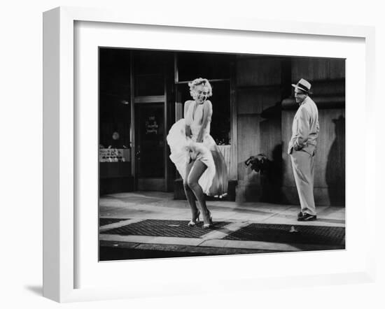 The Seven Year Itch, Marilyn Monroe, Tom Ewell, 1955-null-Framed Photo