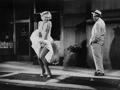 https://imgc.allpostersimages.com/img/posters/the-seven-year-itch-marilyn-monroe-tom-ewell-1955_u-L-Q1BUC2G0.jpg?artPerspective=n