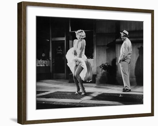 The Seven Year Itch, Marilyn Monroe, Tom Ewell, 1955-null-Framed Photo