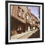 Gramercy Black