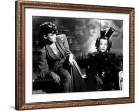 The Shanghai Gesture by Josef von Sternberg with Gene Tierney and Ona Munson, 1941 (b/w photo)-null-Framed Photo