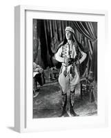 THE SHEIK, Rudolph Valentino, 1921-null-Framed Art Print