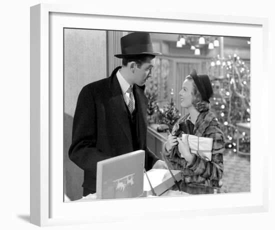 The Shop Around the Corner (1940)-null-Framed Photo