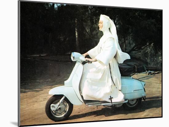 The Singing Nun, Debbie Reynolds, 1966-null-Mounted Photo