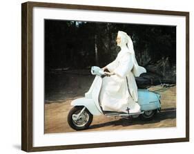 The Singing Nun, Debbie Reynolds, 1966-null-Framed Photo