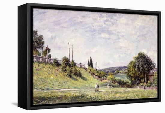 The Slope by the Railway in Sevres, 1879-Alfred Sisley-Framed Stretched Canvas