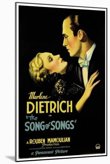 THE SONG OF SONGS, left: Marlene Dietrich, Brian Aherne, 1933-null-Mounted Art Print