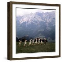 The Sound of Music, 1965-null-Framed Premium Photographic Print