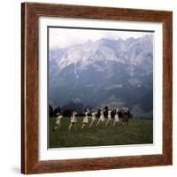 The Sound of Music, 1965-null-Framed Photo