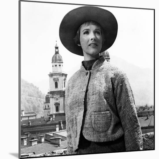 The Sound of Music, Julie Andrews, 1965-null-Mounted Photo