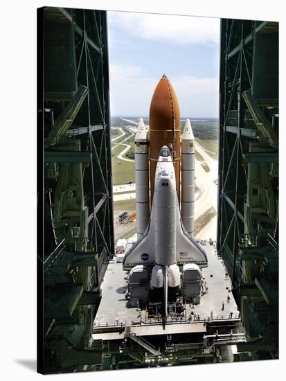 The Space Shuttle Discovery Begins Its Six Hour Trek from the Vehicle Assembly Building-null-Stretched Canvas