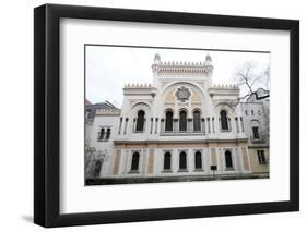 The Spanish Synagogue built in 1868, Prague, Czech Republic-Godong-Framed Photographic Print