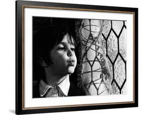 The Spirit Of The Beehive, (aka El Espiritu De La Colmena), Ana Torrent, 1973-null-Framed Photo