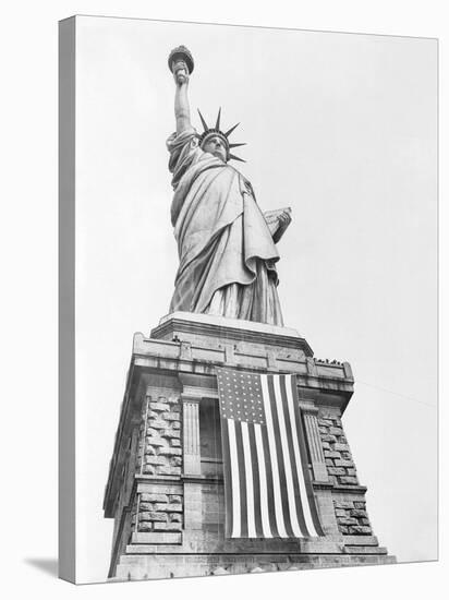 The Statue of Liberty-null-Stretched Canvas