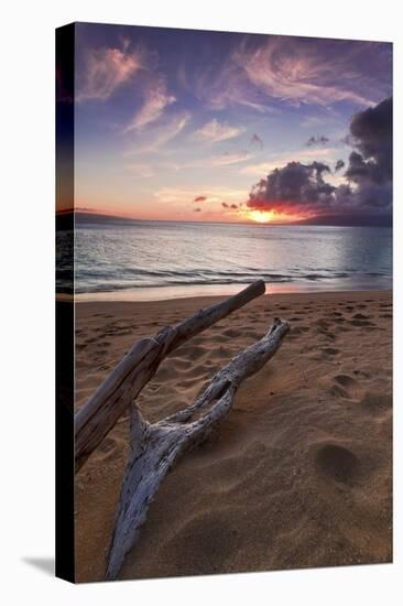 The Sun Setting over the Ocean on North Kaanapali Beach in Maui, Hawaii-Clint Losee-Stretched Canvas