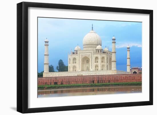 The Taj Mahal Agra India-awesomeaki-Framed Photographic Print