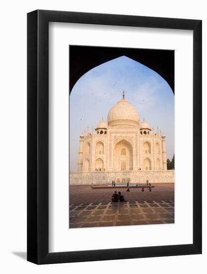 The Taj Mahal, UNESCO World Heritage Site, Agra, Uttar Pradesh, India, Asia-Gavin Hellier-Framed Photographic Print