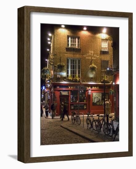 The Temple Bar Pub, Temple Bar, Dublin, County Dublin, Republic of Ireland (Eire)-Sergio Pitamitz-Framed Photographic Print