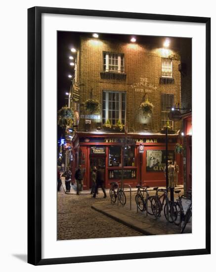 The Temple Bar Pub, Temple Bar, Dublin, County Dublin, Republic of Ireland (Eire)-Sergio Pitamitz-Framed Photographic Print