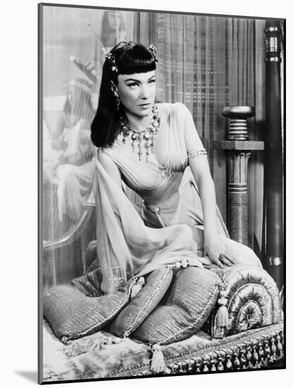 The Ten Commandments, Anne Baxter, 1956-null-Mounted Photo