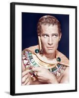 THE TEN COMMANDMENTS, Charlton Heston, 1956-null-Framed Photo