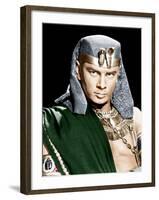 THE TEN COMMANDMENTS, Yul Brynner, 1956-null-Framed Photo