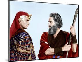 The Ten Commandments, Yul Brynner, Charlton Heston, 1956-null-Mounted Photo