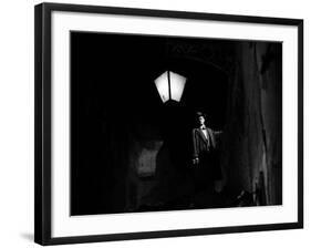 The Third Man, Joseph Cotten, 1949-null-Framed Photo