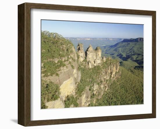 The Three Sisters from Echo Point, Katoomba, the Blue Mountains, New South Wales, Australia-Gavin Hellier-Framed Photographic Print