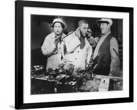 The Three Stooges: Check Up Time-null-Framed Photo