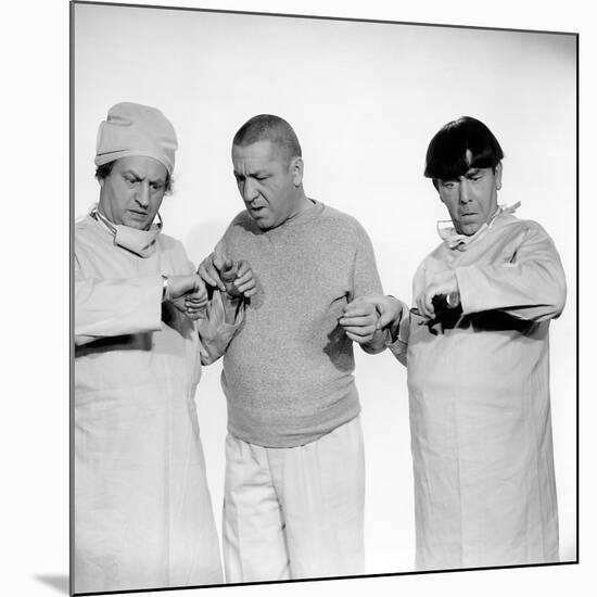 The Three Stooges: Hey Moe! I Got No Pulse!-null-Mounted Photo