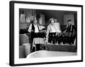 The Three Stooges: They're Poifect!-null-Framed Photo