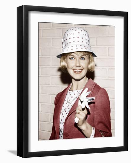The Thrill of it All, Doris Day, 1963-null-Framed Photo