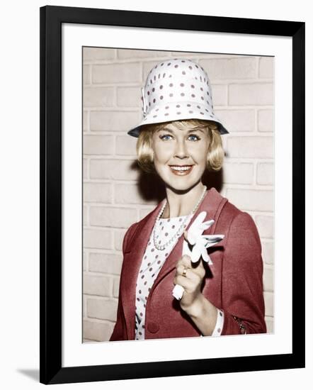 The Thrill of it All, Doris Day, 1963-null-Framed Photo