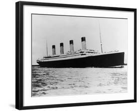 The Titanic Sails on the Ocean-null-Framed Photographic Print