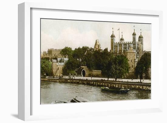 The Tower of London, Early 20th Century-null-Framed Giclee Print