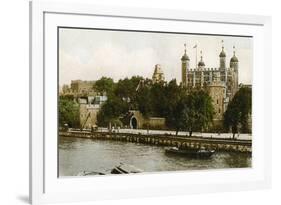 The Tower of London, Early 20th Century-null-Framed Giclee Print