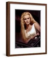 The Train Robbers 1973 Directed by Burt Kennedy Ann-Margret-null-Framed Photo