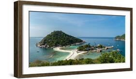 The triple islands of Koh Nang Yuan are connected by shared sandbar, Koh Tao, Thailand-Logan Brown-Framed Photographic Print