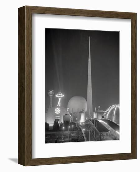 The Trylon and Perisphere-null-Framed Photographic Print